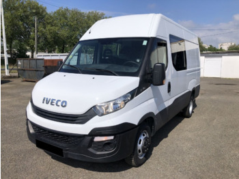 Fourgon utilitaire — IVECO Daily