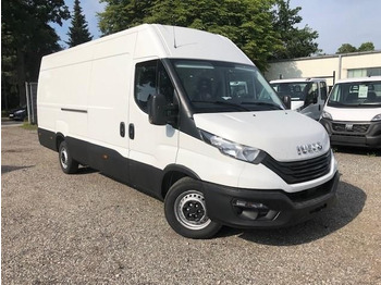 Fourgon utilitaire Iveco Daily 35S18HA8V/P AIRPRO 4100 132 kW (179 PS)...