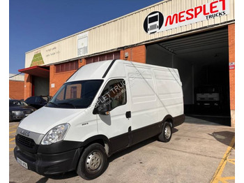 Fourgon utilitaire — Iveco Daily 35C13