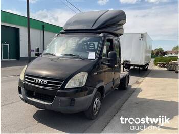 Tracteur routier be, utilitaire double cabine — Iveco Daily